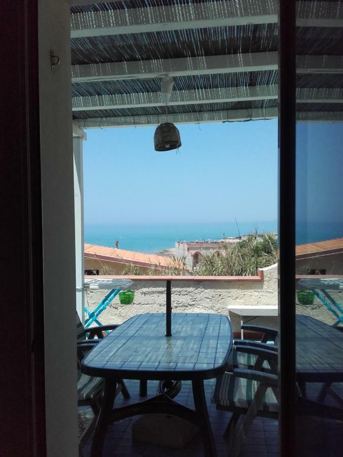 הוילה Cava dʼAliga Le Terrazze Sul Mare מראה חיצוני תמונה